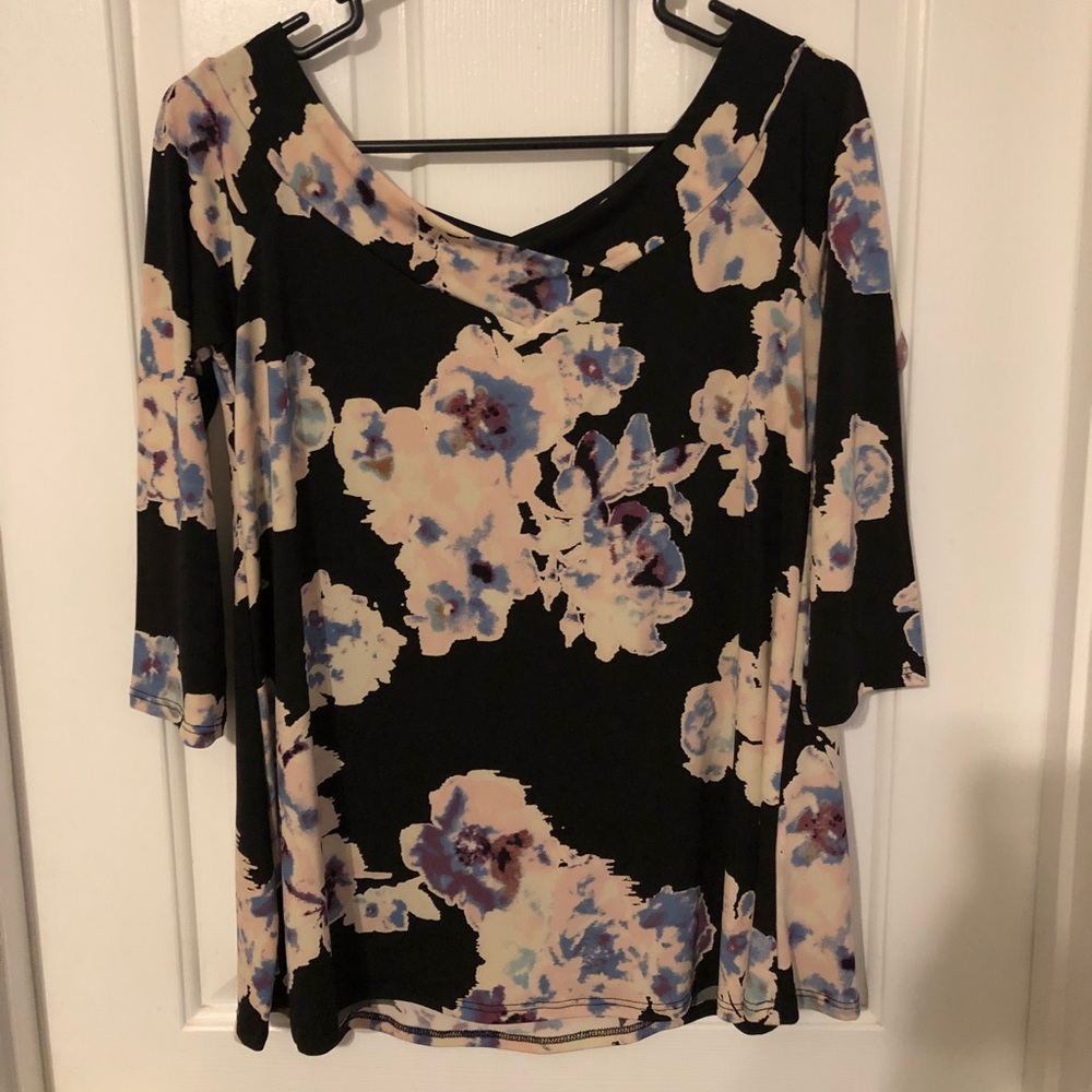 Various boutique style items! Like new!